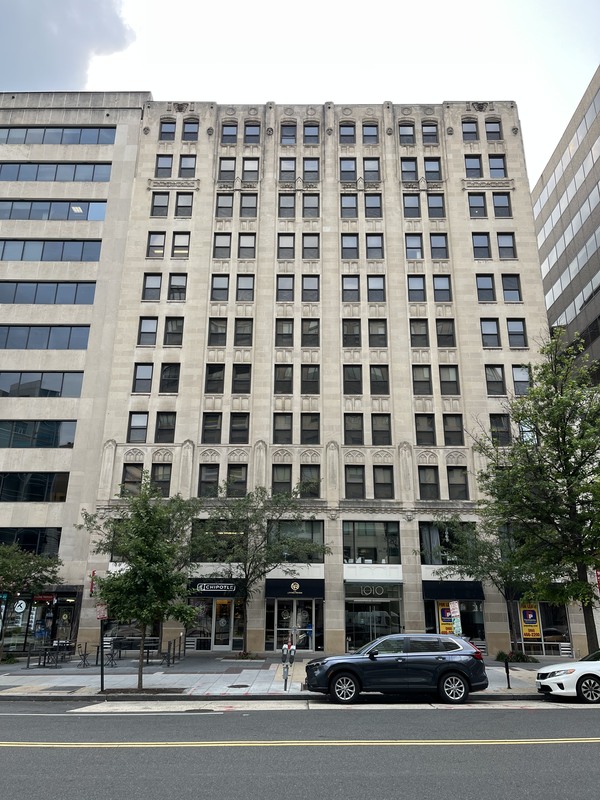 The Denrike Building from Vermont Avenue NW.