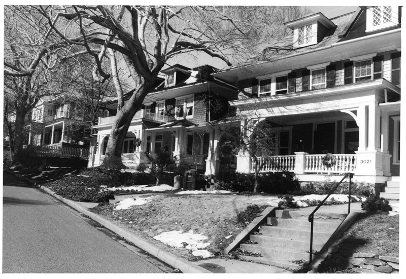 Cleveland Park Historic District, 3100 block of Highland Place, view from northwest, 1987