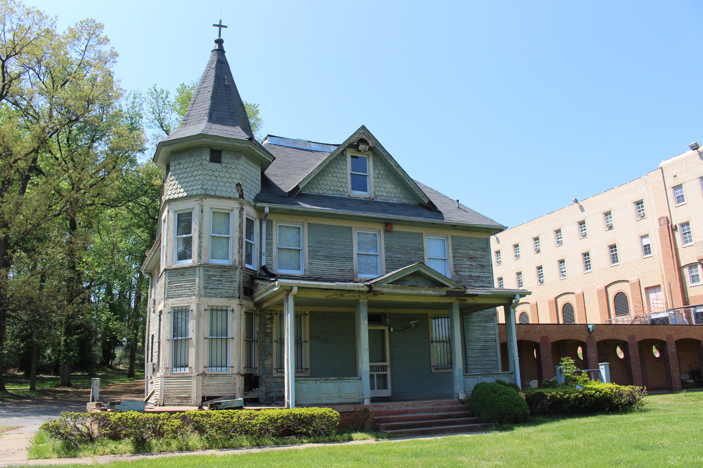 Sherwood Farmhouse east elevation, view northwest.